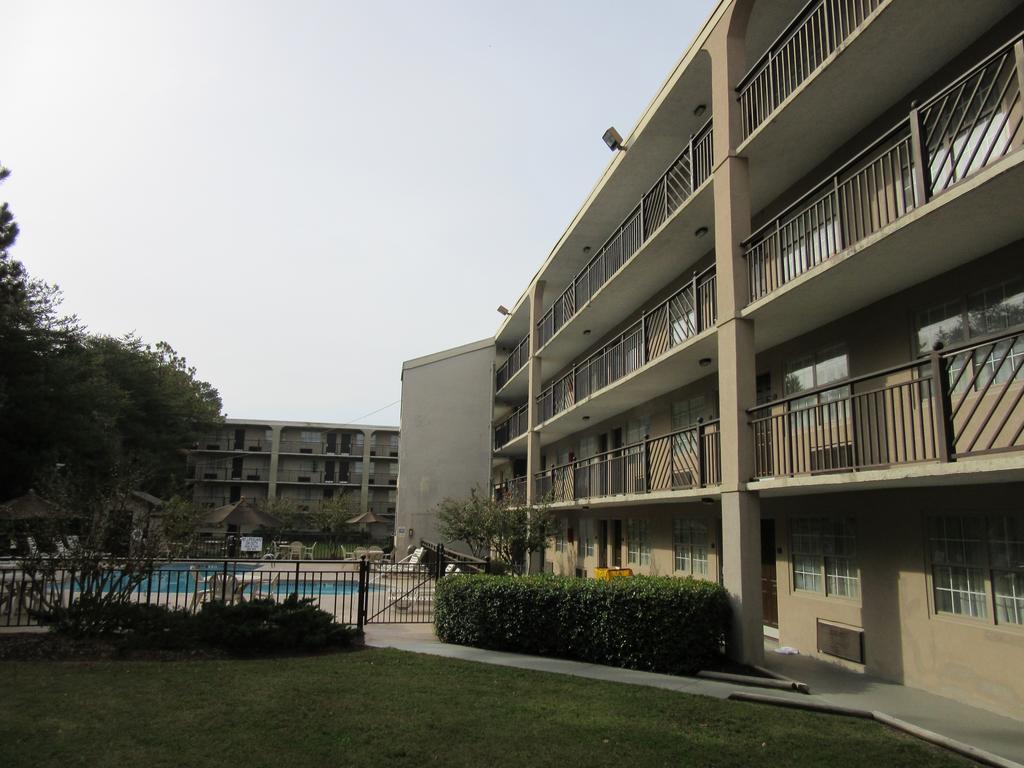Clarion Suites Augusta Buitenkant foto