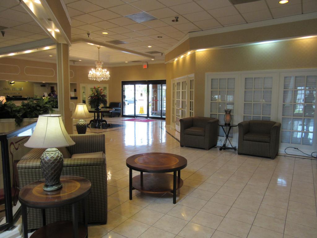 Clarion Suites Augusta Buitenkant foto